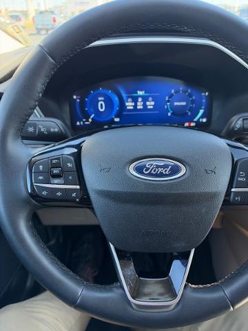 2022 Ford Escape - $20,300