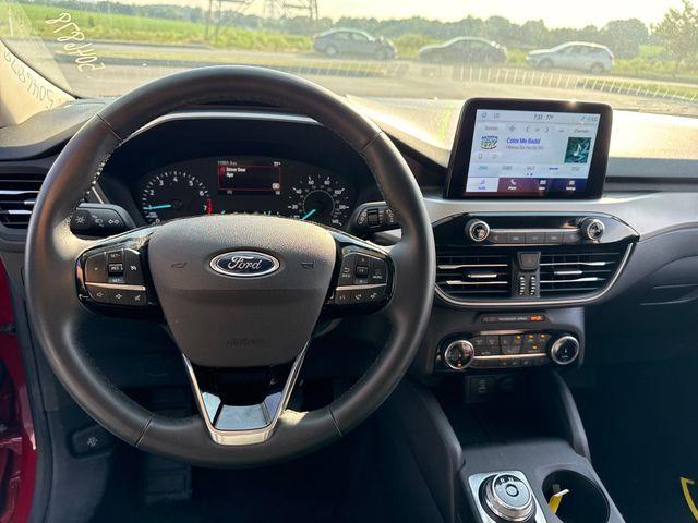 2022 Ford Escape - $23,588