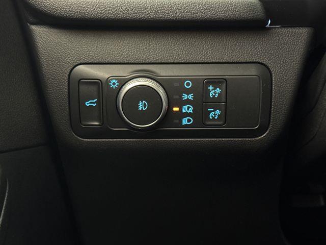 2022 Ford Escape - $23,588