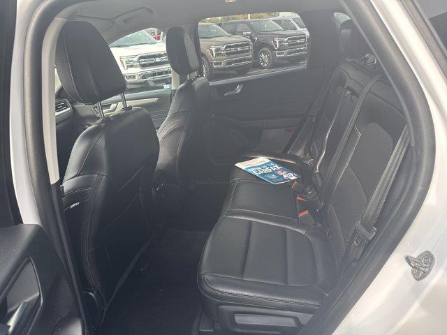 2022 Ford Escape - $23,256