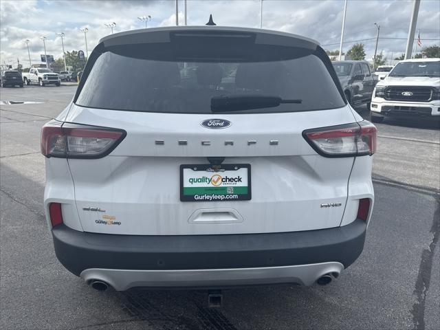 2022 Ford Escape - $20,848
