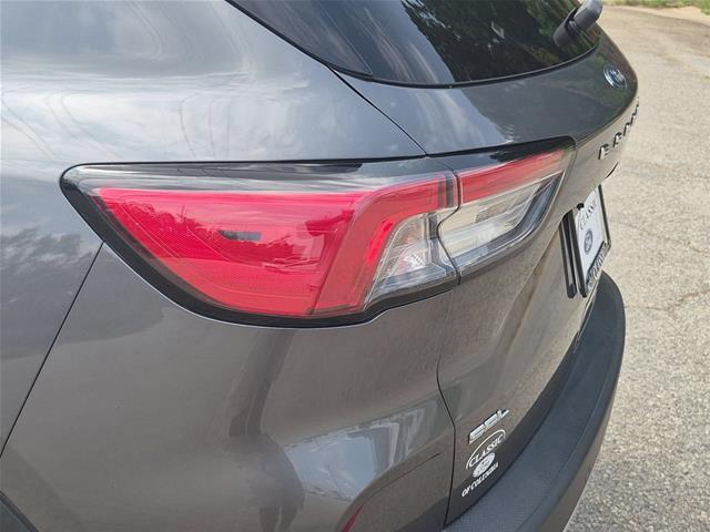 2021 Ford Escape - $19,295