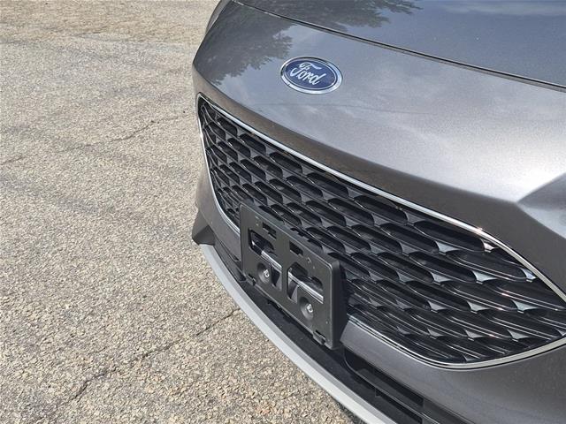 2021 Ford Escape - $19,295