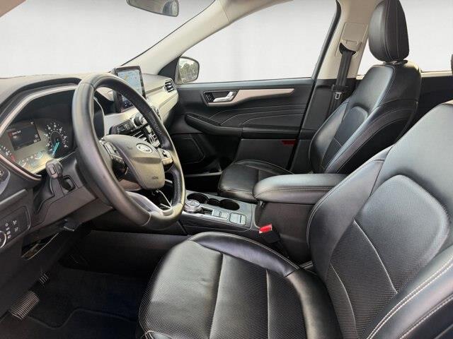 2022 Ford Escape - $19,977