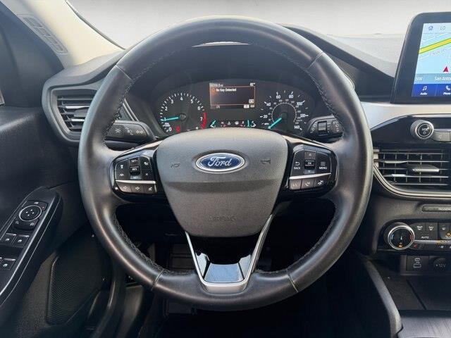 2022 Ford Escape - $19,977