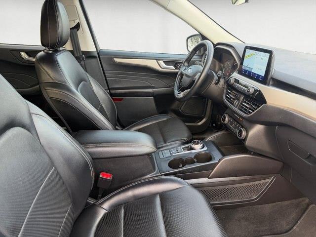 2022 Ford Escape - $19,977