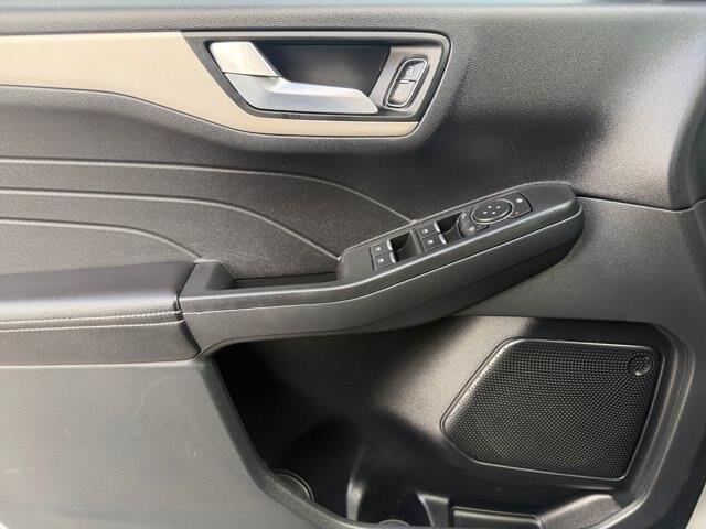 2022 Ford Escape - $19,977