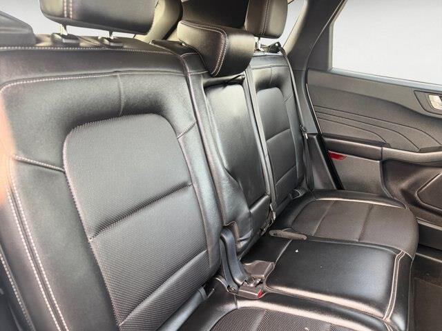 2022 Ford Escape - $19,977
