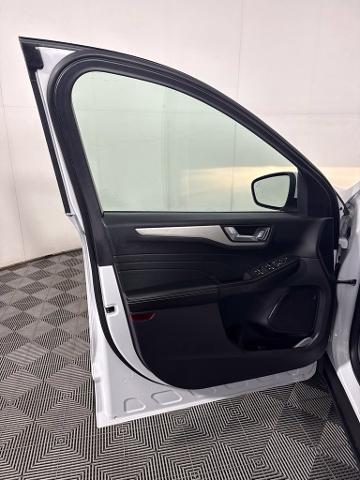 2022 Ford Escape - $21,078