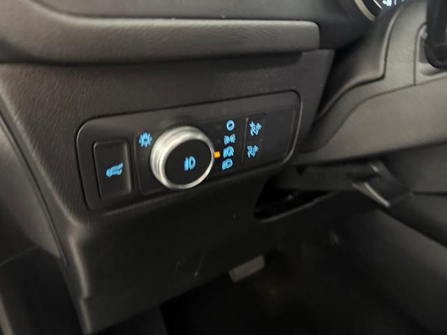 2022 Ford Escape - $21,078