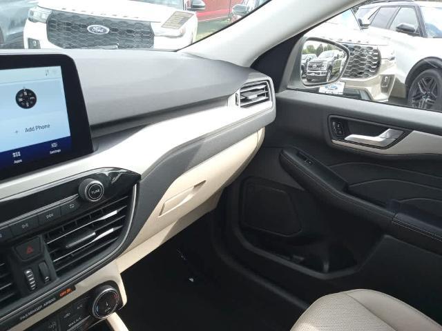 2022 Ford Escape - $18,473