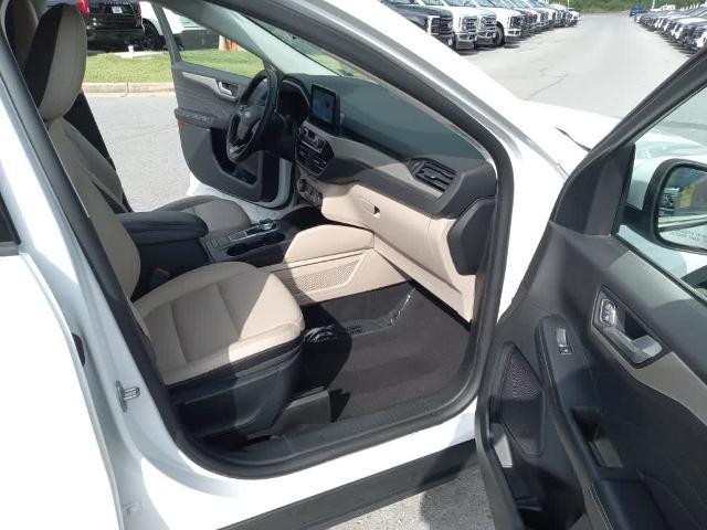 2022 Ford Escape - $18,473