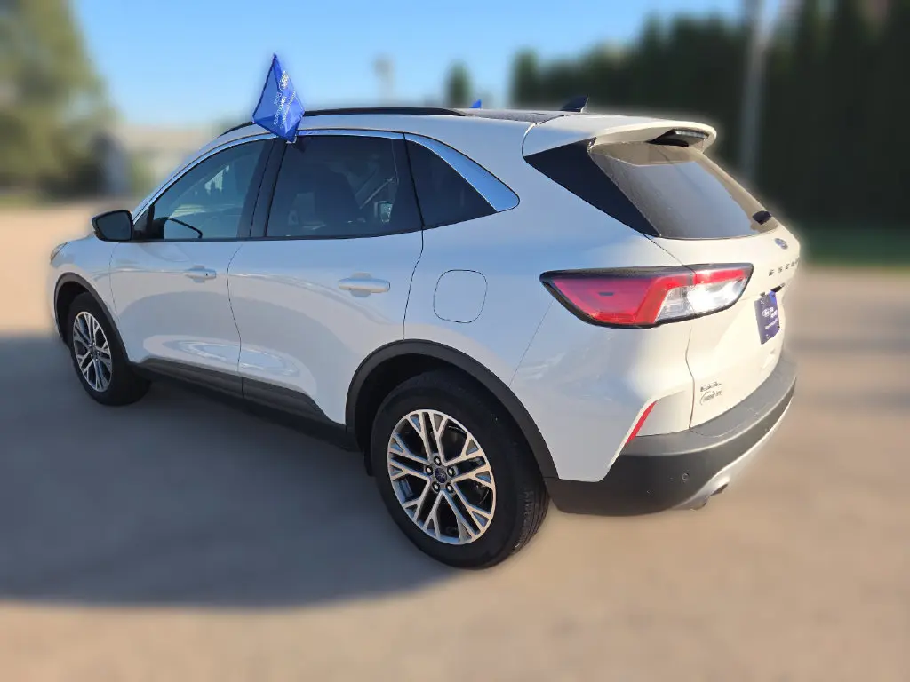 2022 Ford Escape - $21,497