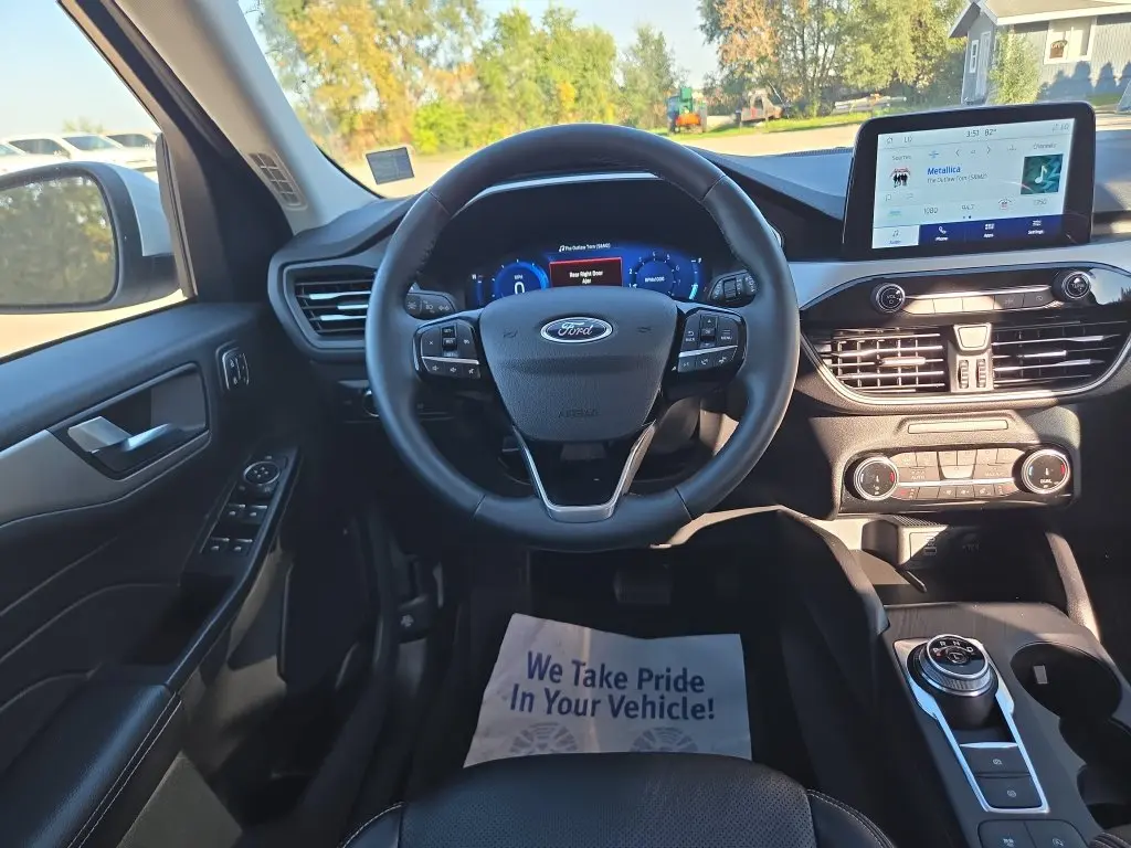 2022 Ford Escape - $21,497