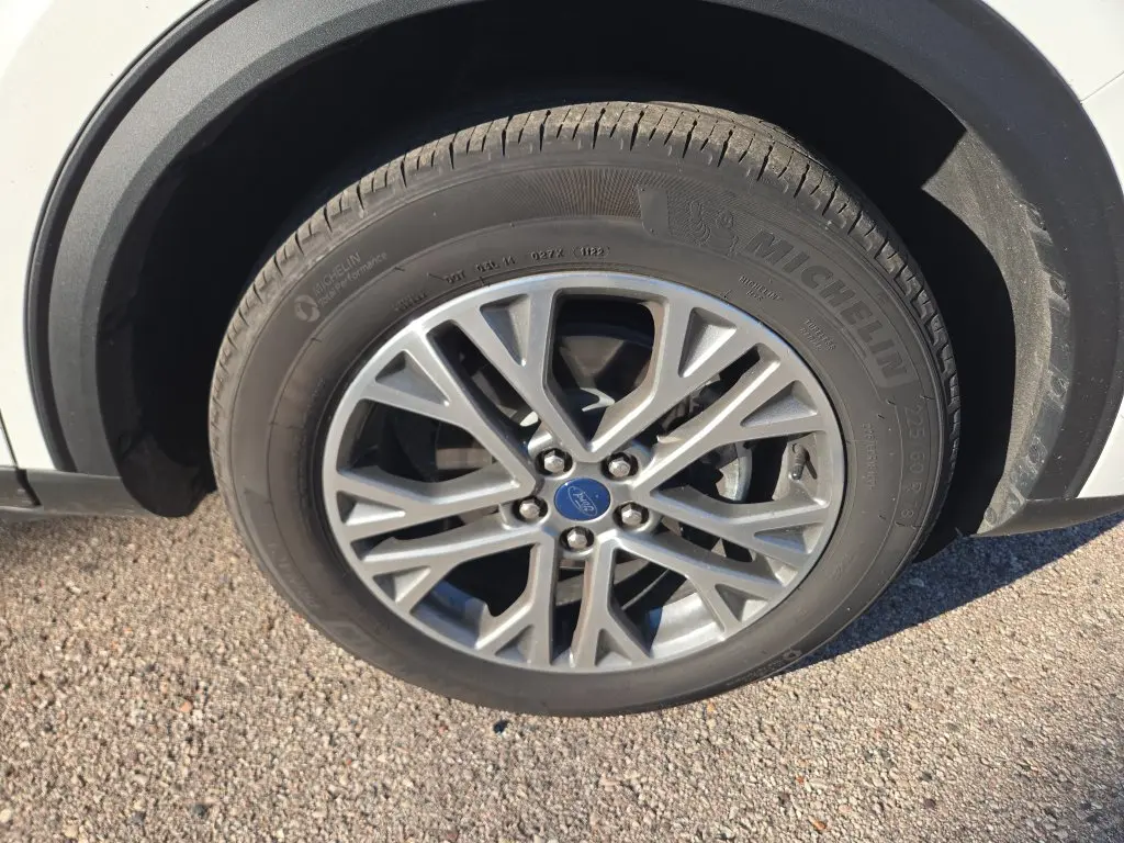 2022 Ford Escape - $21,497
