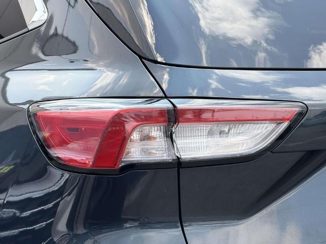 2022 Ford Escape - $22,990