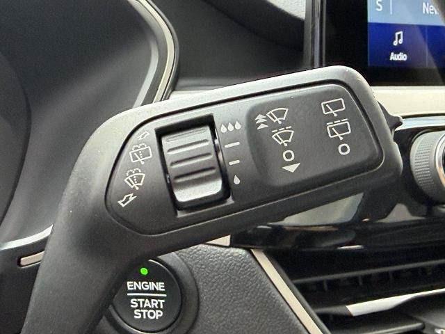 2022 Ford Escape - $22,990