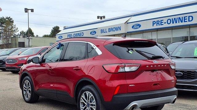2022 Ford Escape SEL