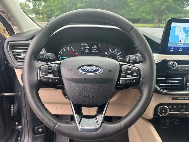 2022 Ford Escape - $20,795