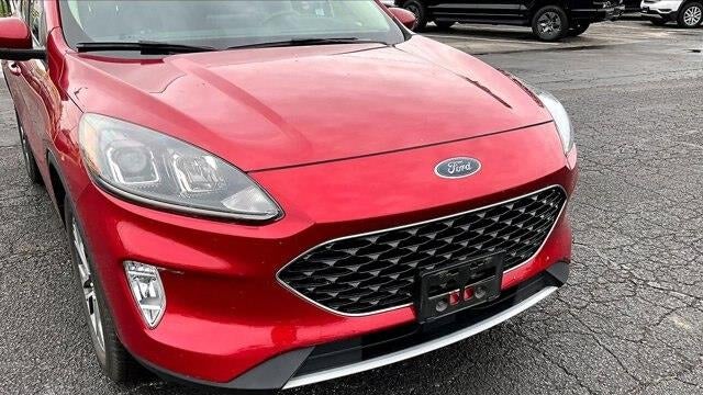 2020 Ford Escape SEL