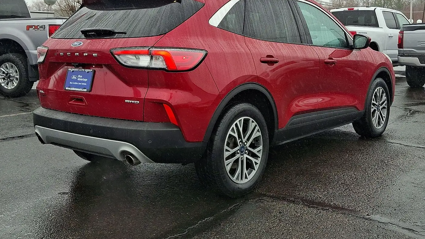 2021 Ford Escape SEL