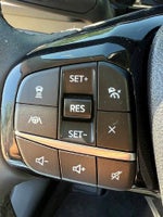 2022 Escape Thumbnail 19