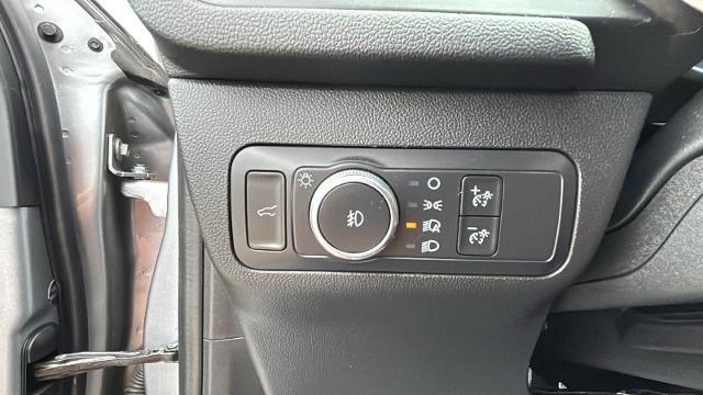 2021 Ford Escape - $22,500