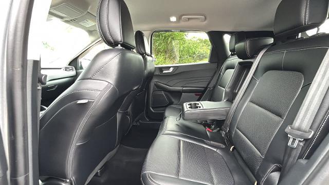 2021 Ford Escape - $22,500