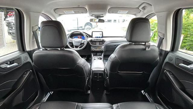 2021 Ford Escape - $22,500