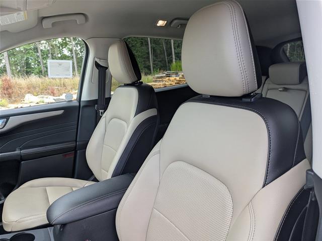 2021 Ford Escape - $15,695