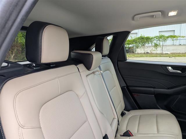 2021 Ford Escape - $15,695