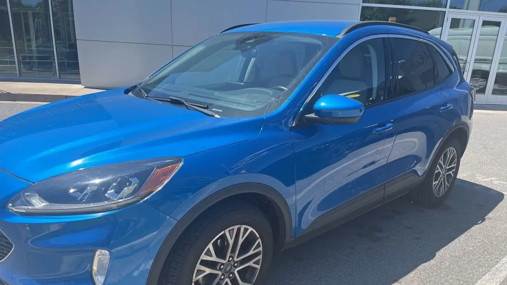 2021 Ford Escape SEL