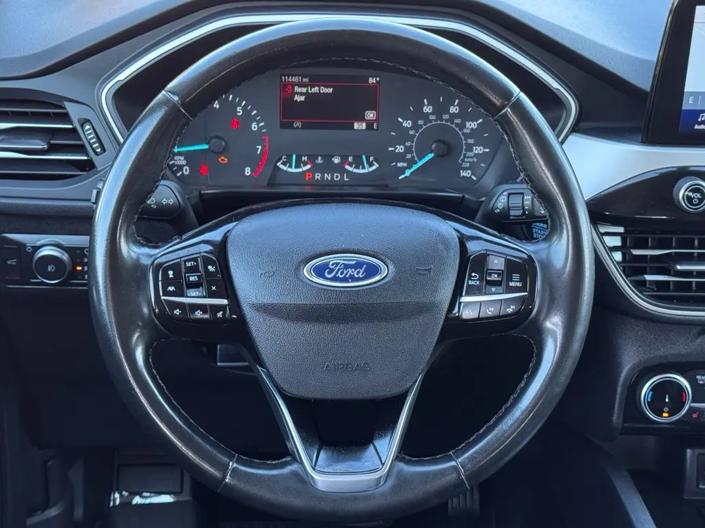 2022 Ford Escape - $17,000