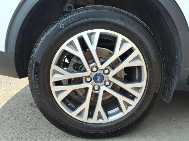 2022 Ford Escape - $21,987