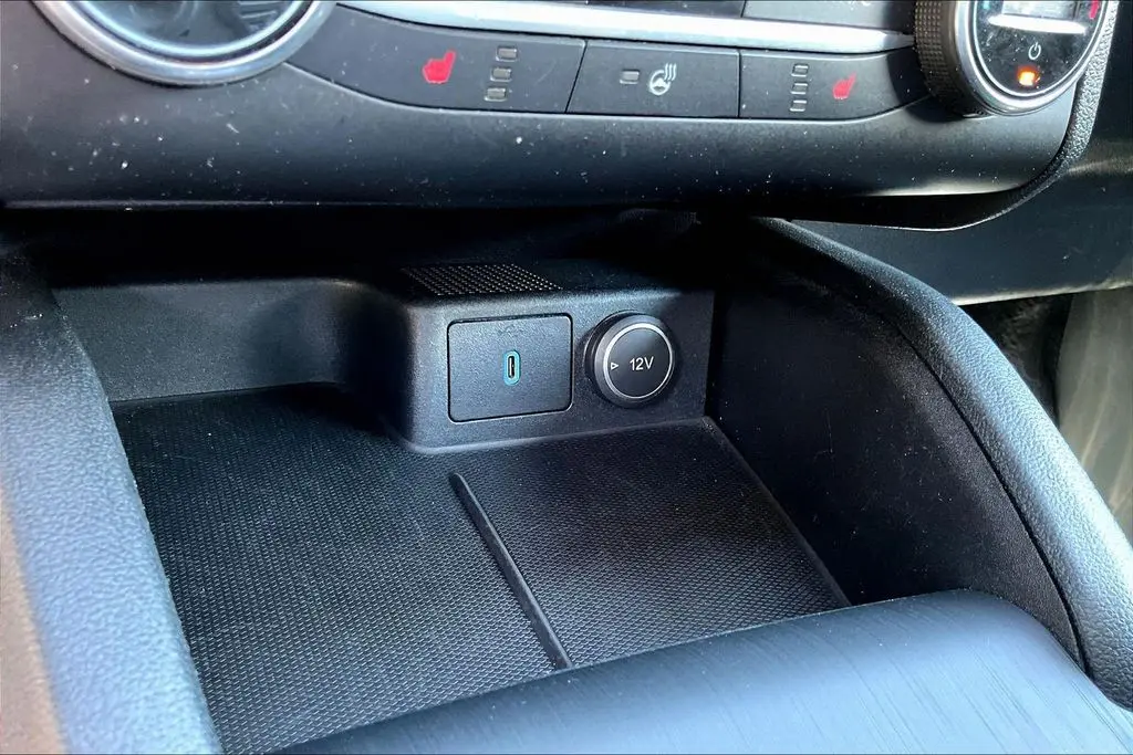 2020 Ford Escape - $17,500