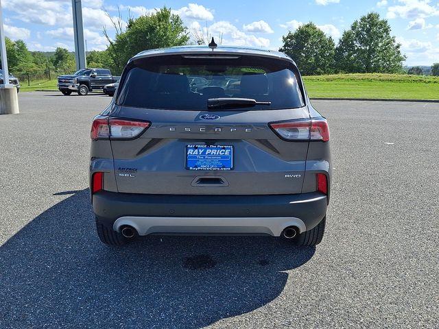 2022 Ford Escape - $21,189