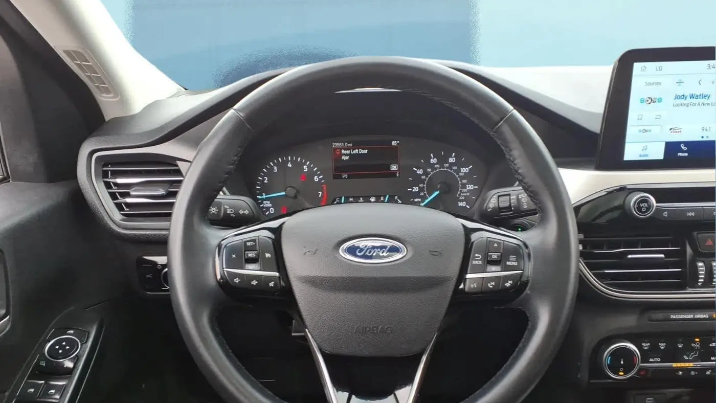 2022 Ford Escape SEL