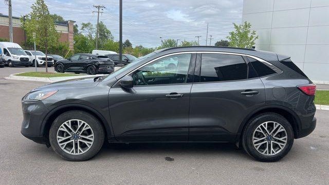 2020 Ford Escape SEL
