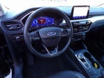 2021 Escape Thumbnail 16