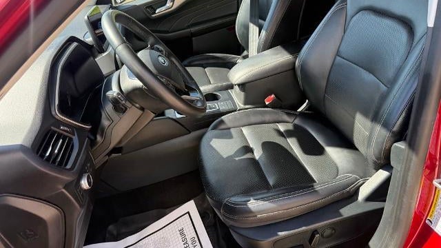 2021 Ford Escape SEL