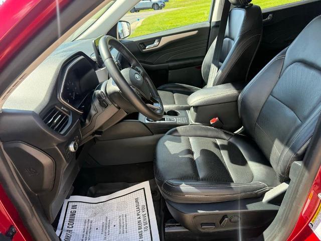 2021 Ford Escape - $20,500