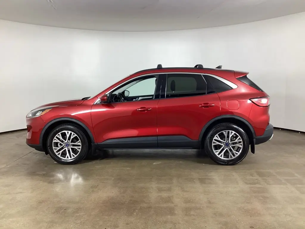 2022 Ford Escape - $20,464