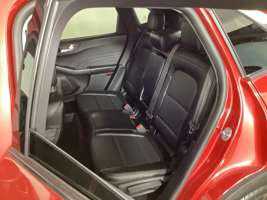 2022 Ford Escape - $20,464
