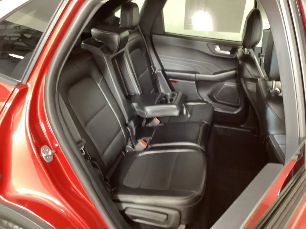 2022 Ford Escape - $20,464