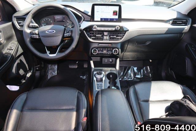 2022 Ford Escape - $22,947