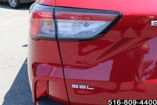 2022 Ford Escape - $22,947