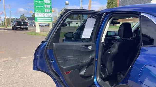 2022 Ford Escape SEL