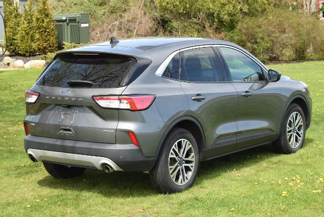 2022 Ford Escape - $21,990