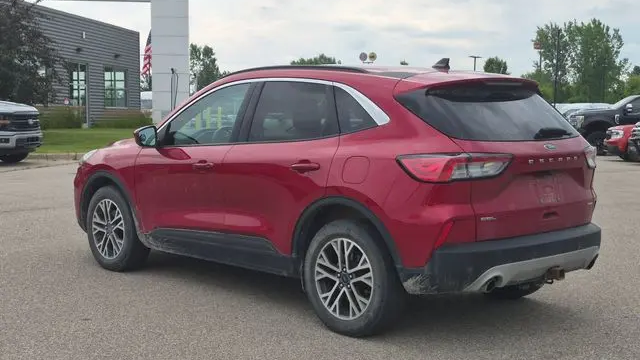 2020 Ford Escape SEL