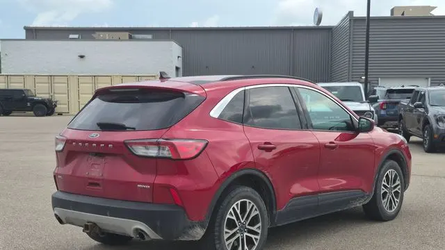 2020 Ford Escape SEL